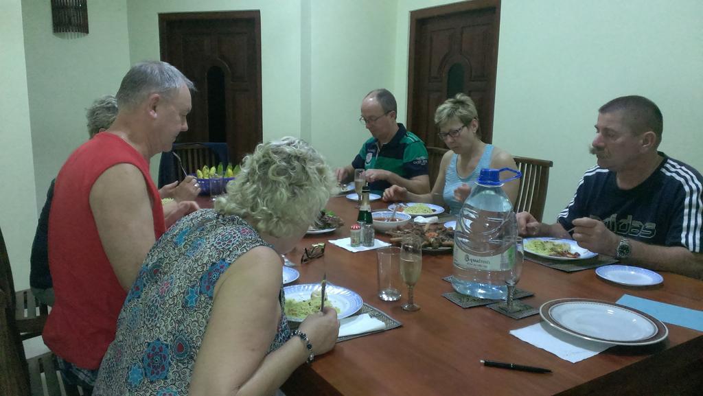 Villa Happy Home Bentota Kamer foto