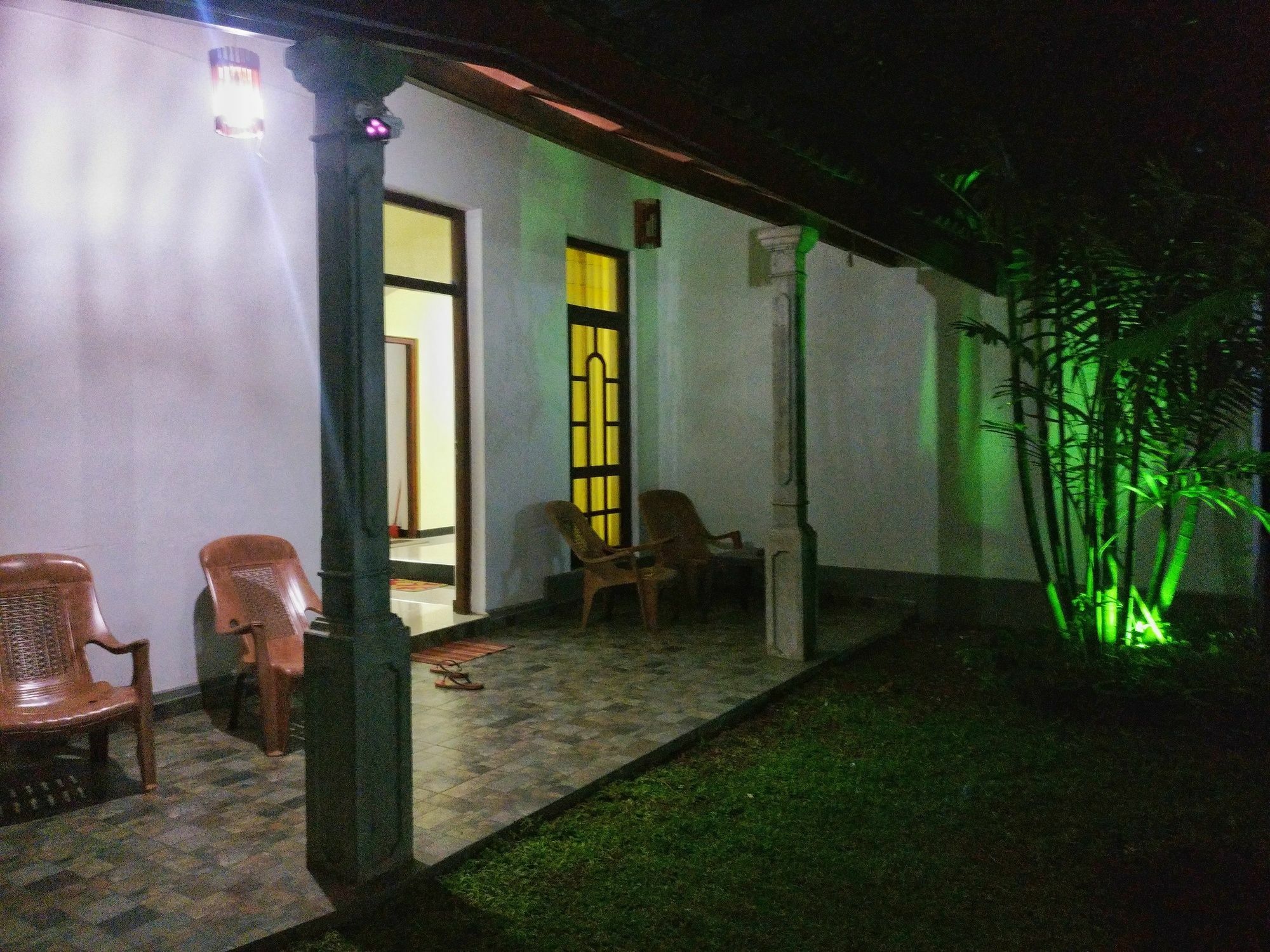 Villa Happy Home Bentota Buitenkant foto